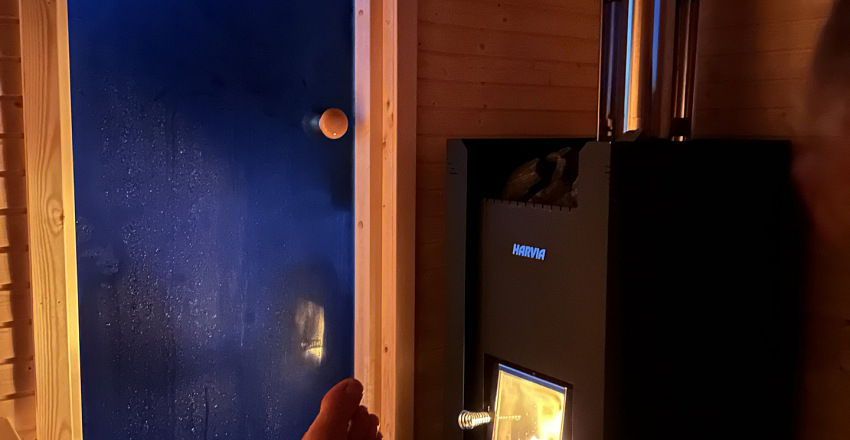 Floating Lakeside Sauna Relax, warm up and enjoy the calm